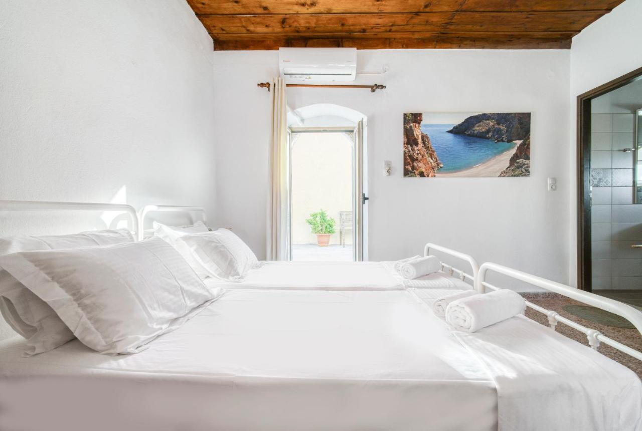 Serenity View - Traditional Village Apartment Kouses Buitenkant foto
