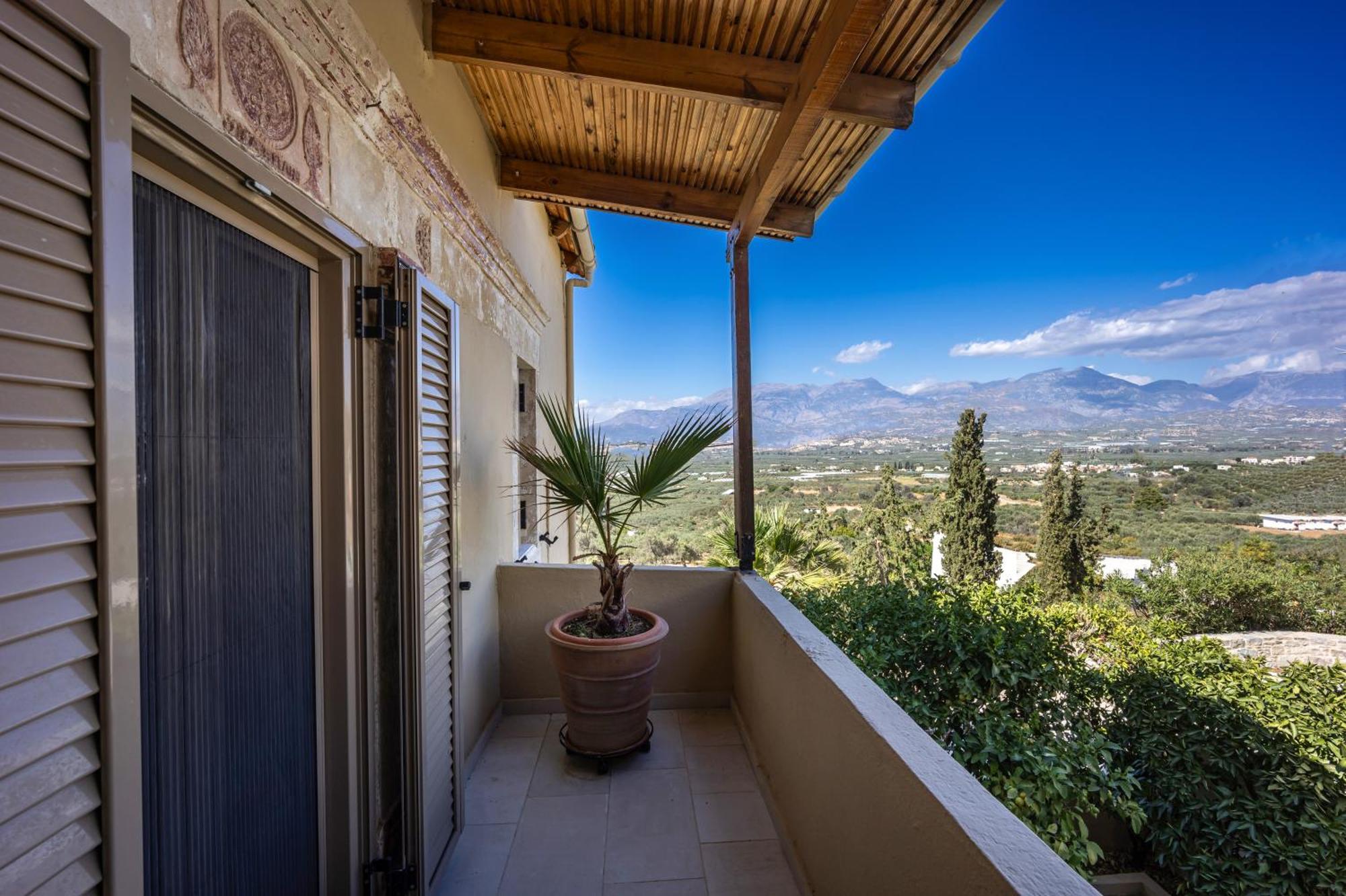 Serenity View - Traditional Village Apartment Kouses Buitenkant foto