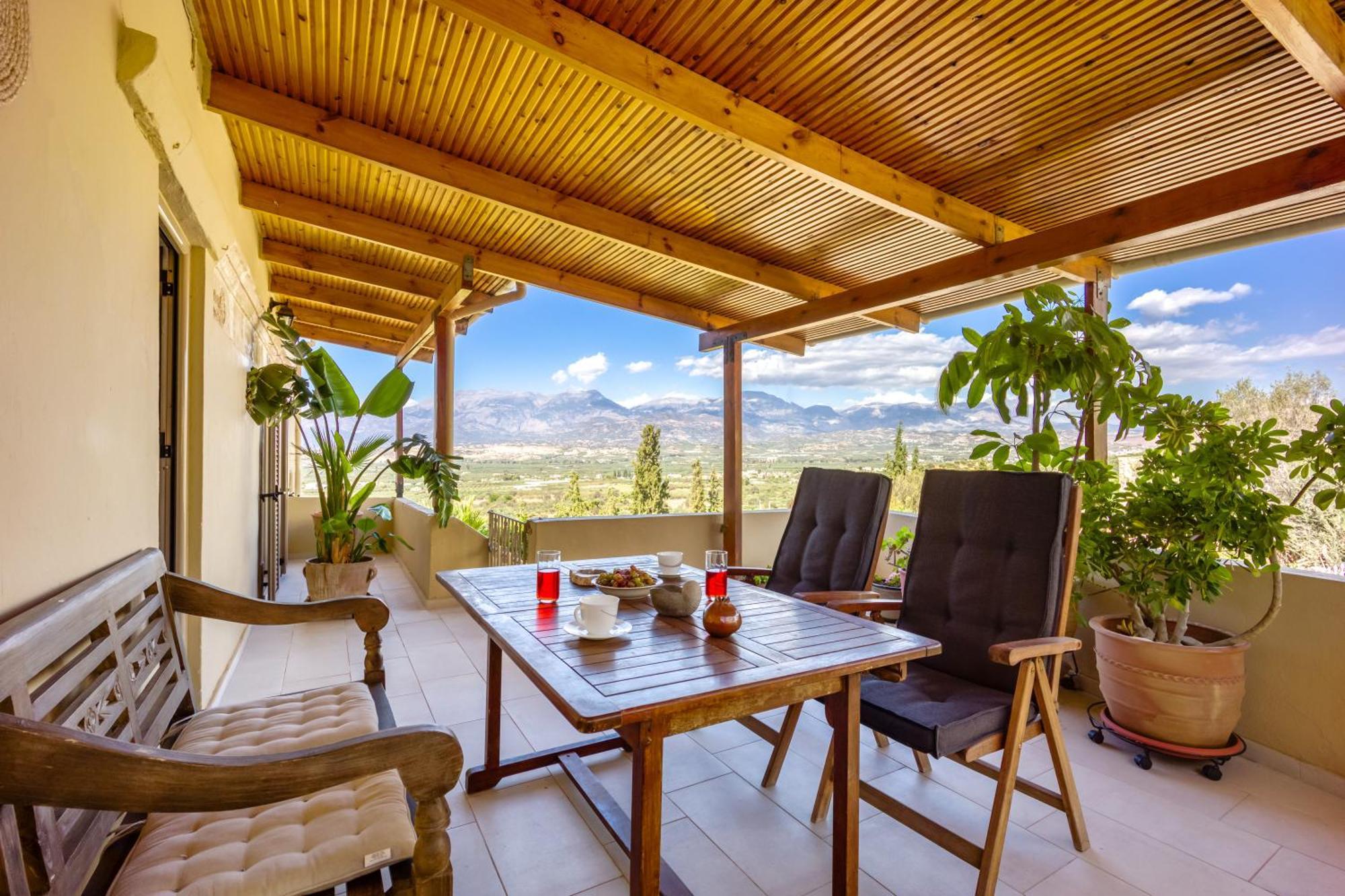 Serenity View - Traditional Village Apartment Kouses Buitenkant foto
