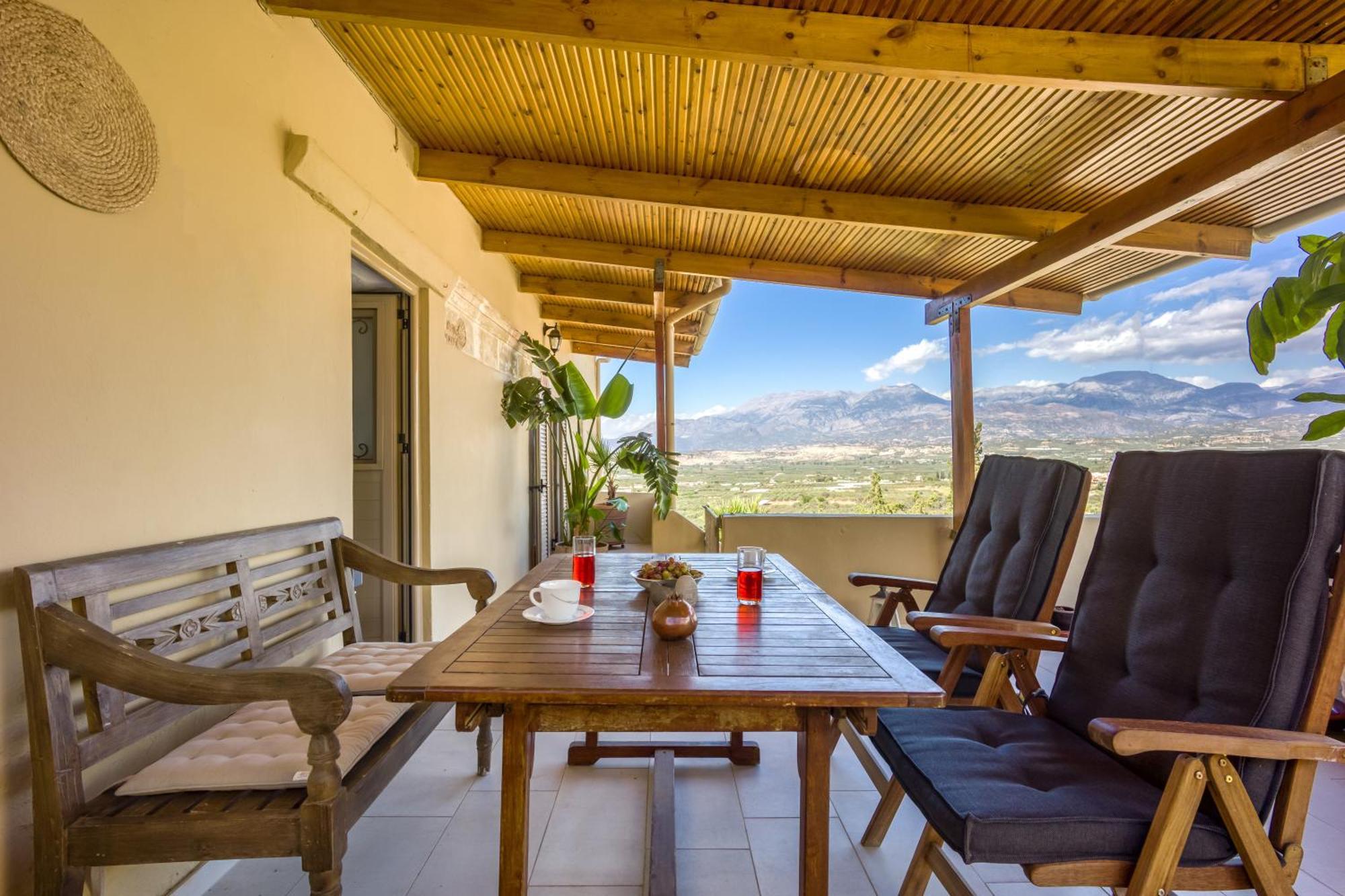 Serenity View - Traditional Village Apartment Kouses Buitenkant foto